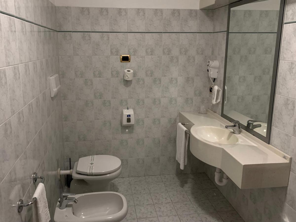 Hotel La Locanda Della Franciacorta Corte Franca Esterno foto