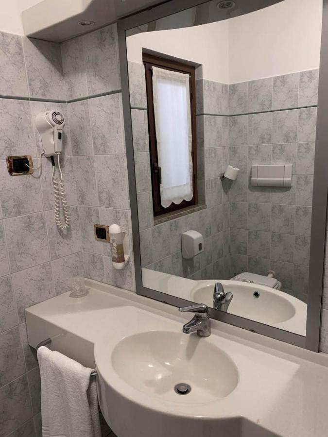 Hotel La Locanda Della Franciacorta Corte Franca Esterno foto