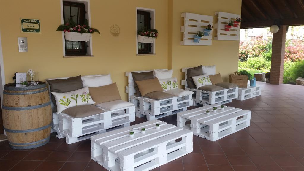 Hotel La Locanda Della Franciacorta Corte Franca Esterno foto